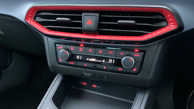 SEAT Ibiza 1.0 TSI 115 FR Black Edition 5dr Petrol Hatchback